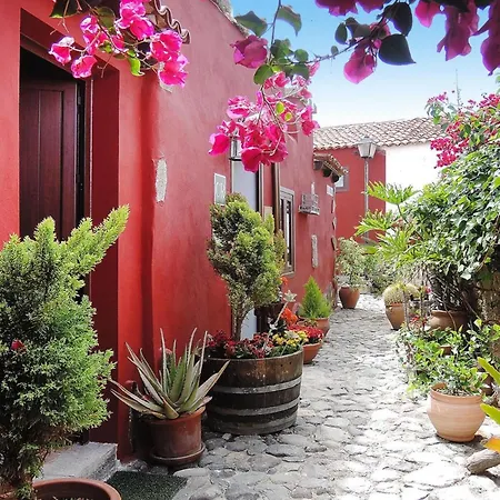 Relaxing Getaway In Arico La Sabinita, Cleaning Included *